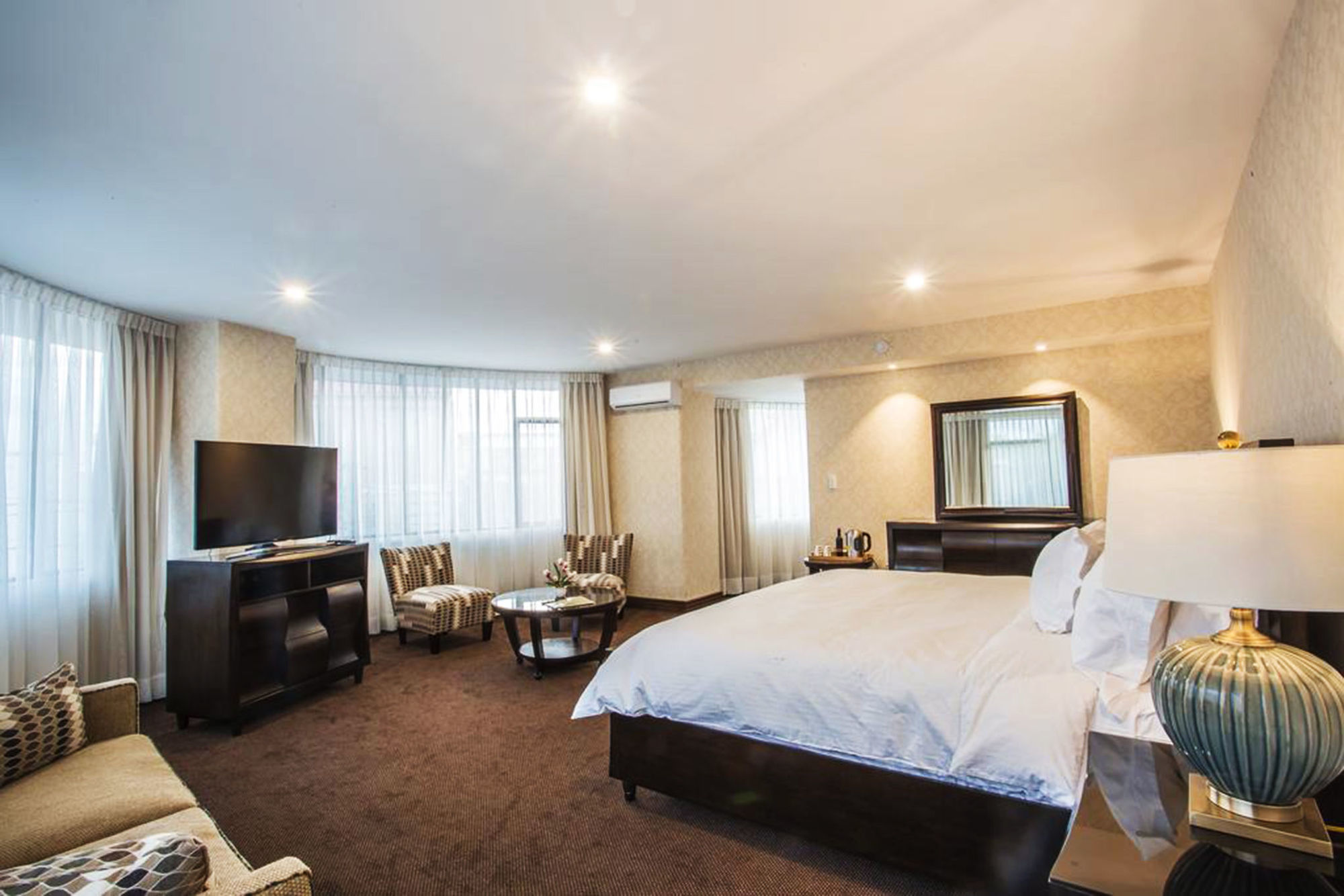 Roles Hotel Sucre Ngoại thất bức ảnh